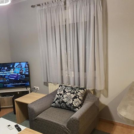 Theos Apartment Alexandroupoli Exterior photo