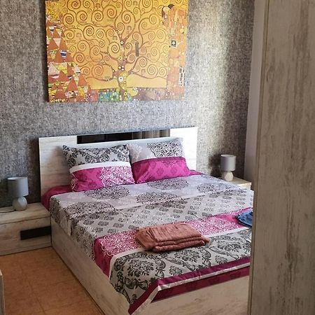 Theos Apartment Alexandroupoli Exterior photo