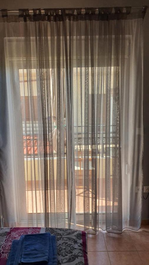Theos Apartment Alexandroupoli Exterior photo