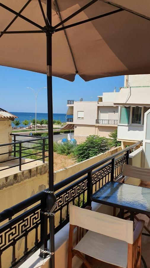 Theos Apartment Alexandroupoli Exterior photo