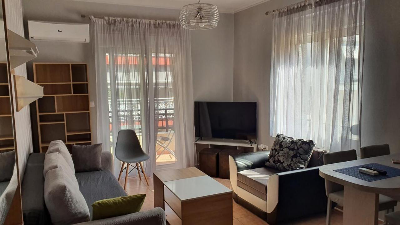 Theos Apartment Alexandroupoli Exterior photo